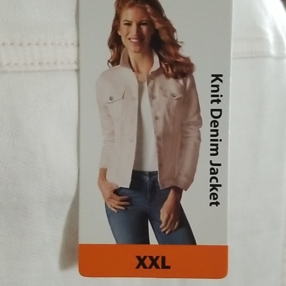 Cute Women's Light Jean Jacket - Picture 3 of 4